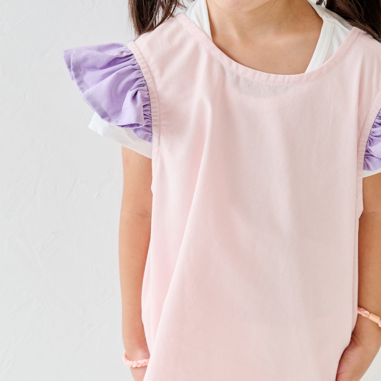 アビチュアル フリルキッズエプロン Mサイズ（100～130cm）ブルー【2026年SS新作】